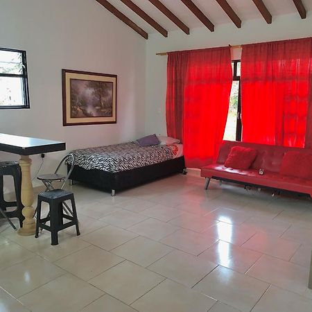 Balcones De La Casona Hotel Guatapé Екстериор снимка