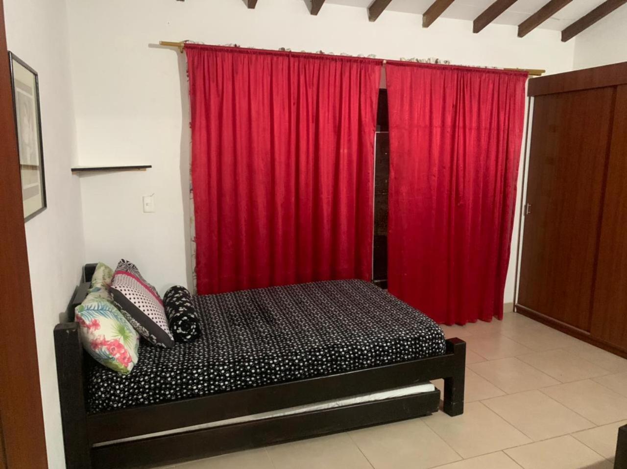 Balcones De La Casona Hotel Guatapé Екстериор снимка