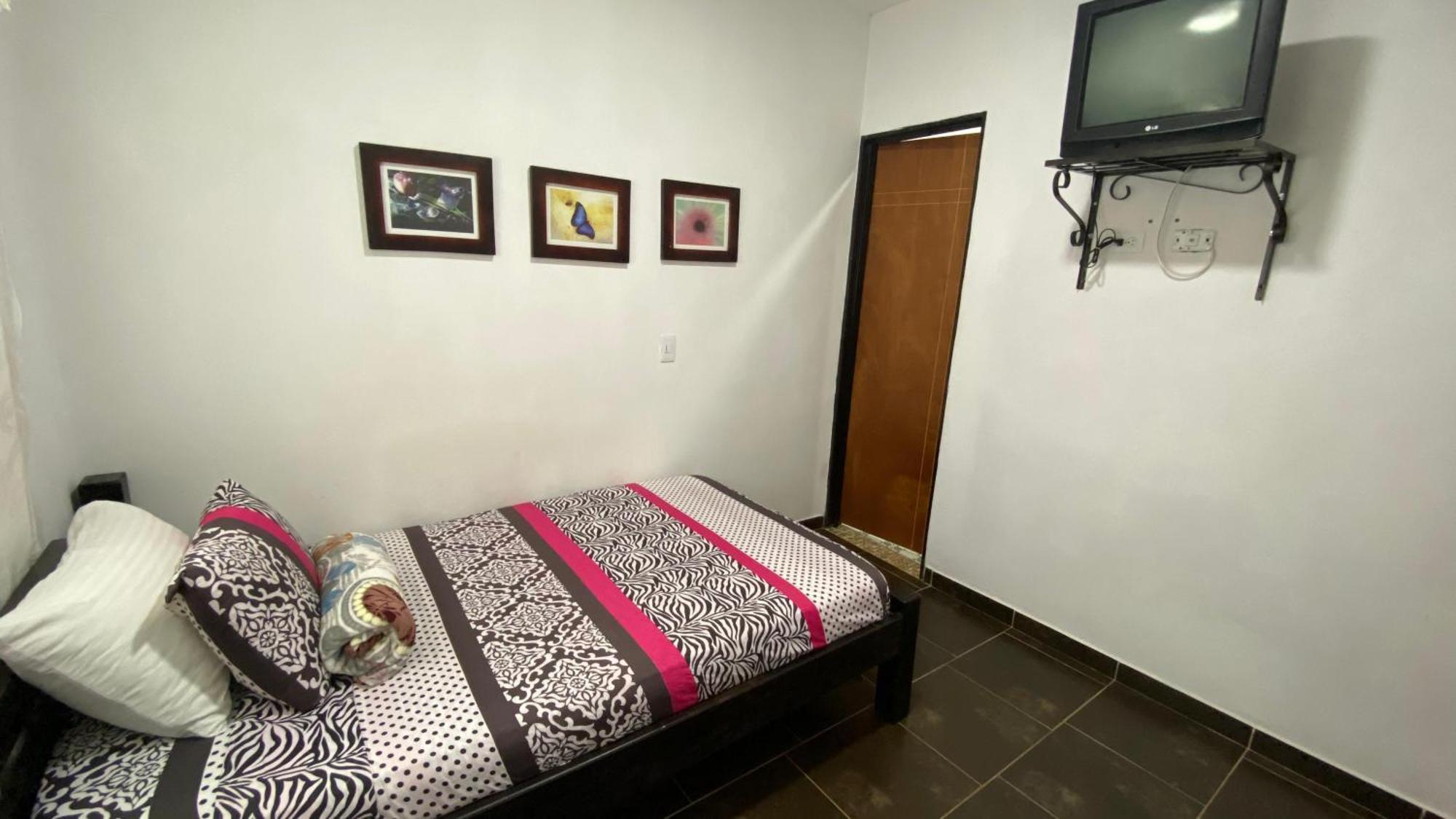 Balcones De La Casona Hotel Guatapé Екстериор снимка
