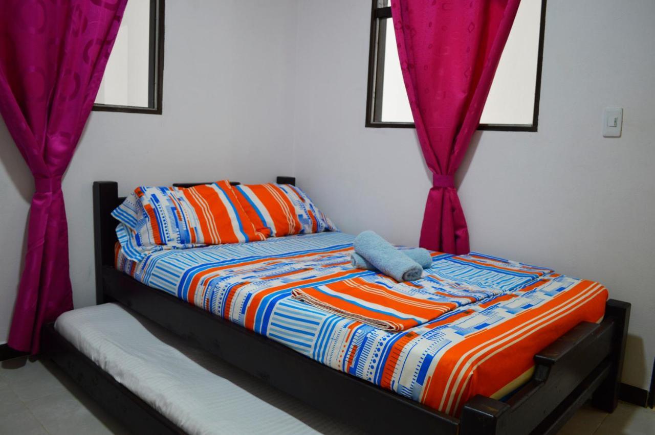 Balcones De La Casona Hotel Guatapé Екстериор снимка