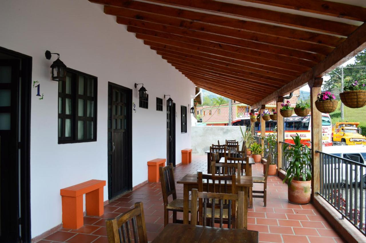 Balcones De La Casona Hotel Guatapé Екстериор снимка